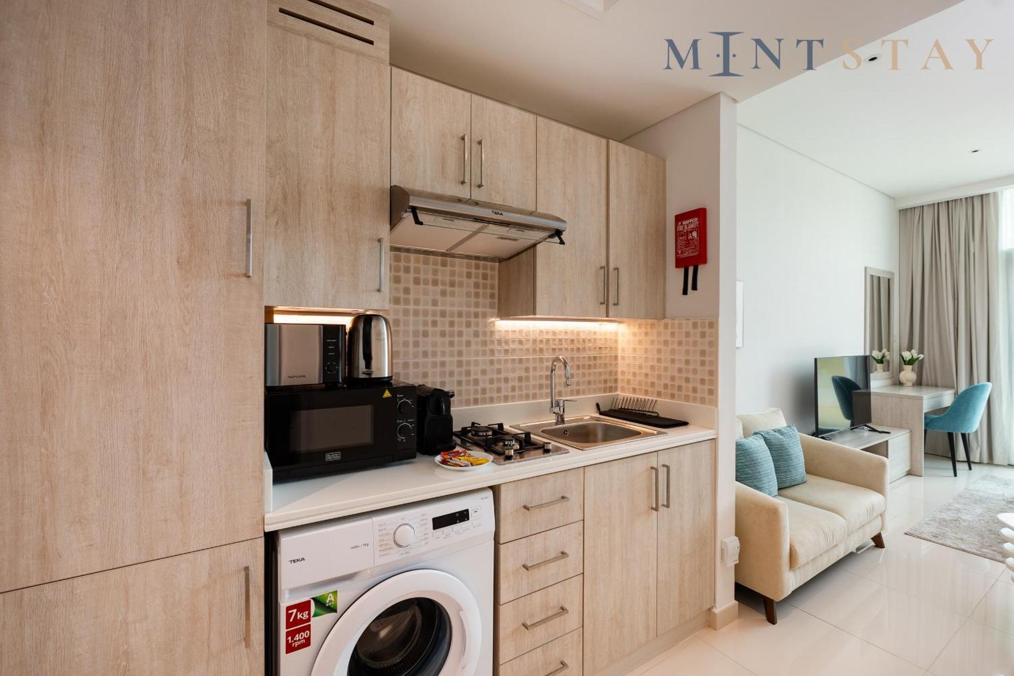 Seven Palm, Palm Jumeirah - Mint Stay Дубай Екстер'єр фото