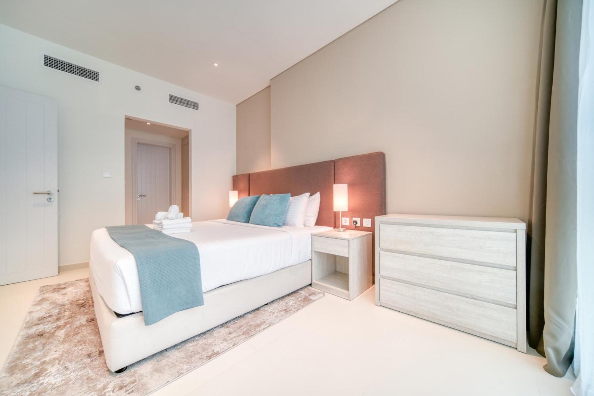 Seven Palm, Palm Jumeirah - Mint Stay Дубай Екстер'єр фото